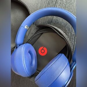 Beats Solo Pro Blue Wireless Headphones